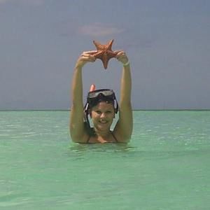 Meet your Posher, Cassandra